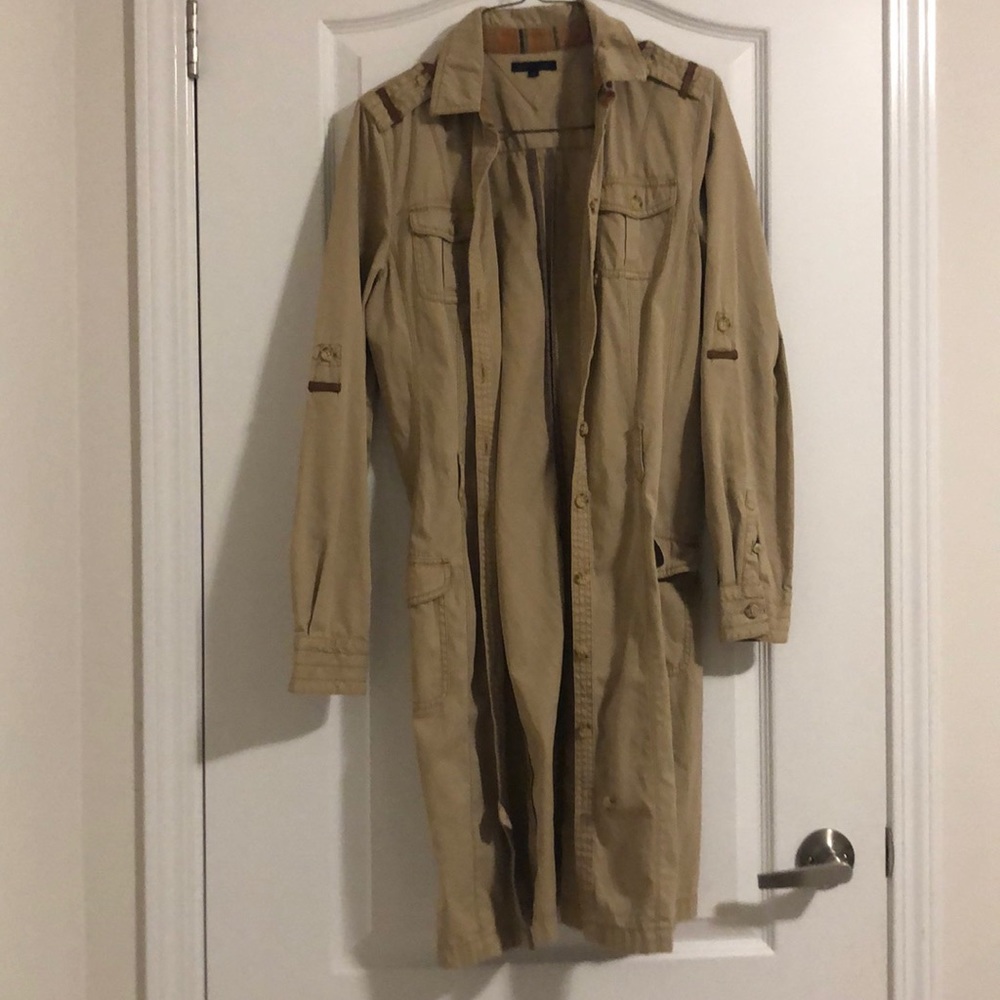 Vintage Tommy Hilfiger camel trench jacket